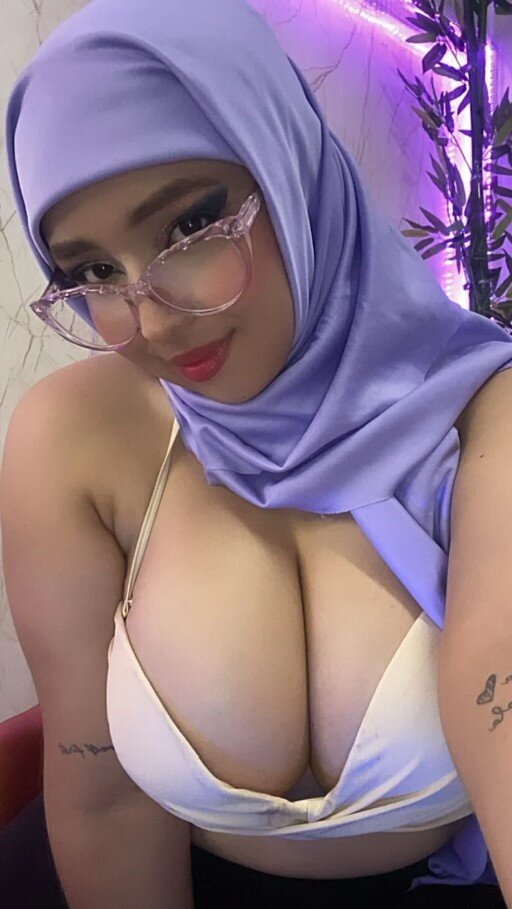 XXX Porn Photo of Nude ThanaSaadi 8