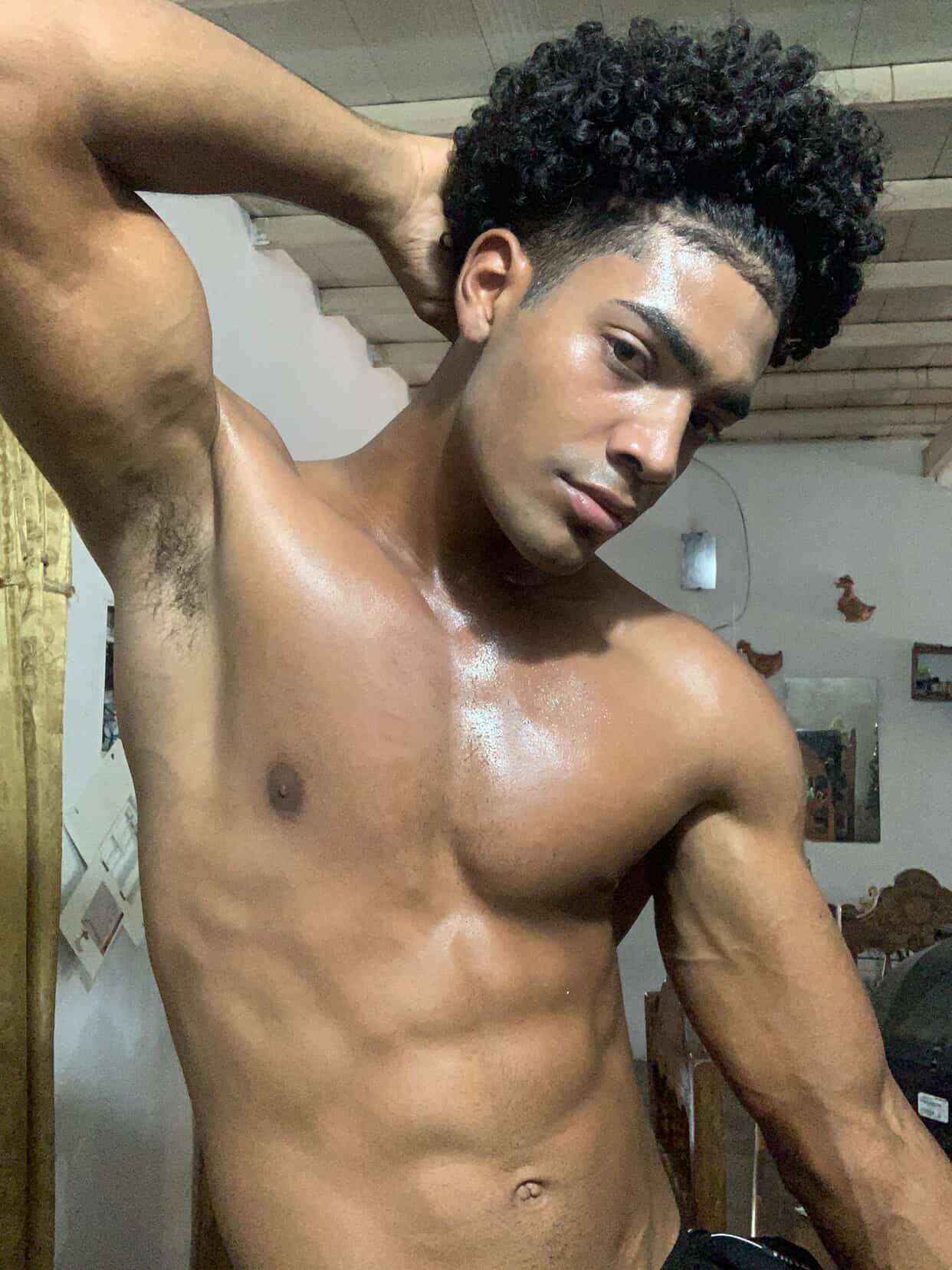 XXX Porn Photo of Nude are_s 8