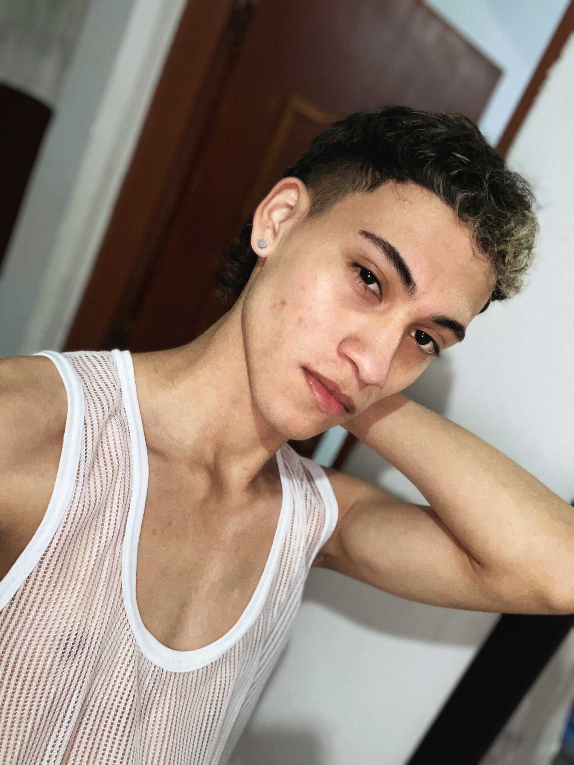 XXX Porn Photo of Nude yulian_vasquez 20