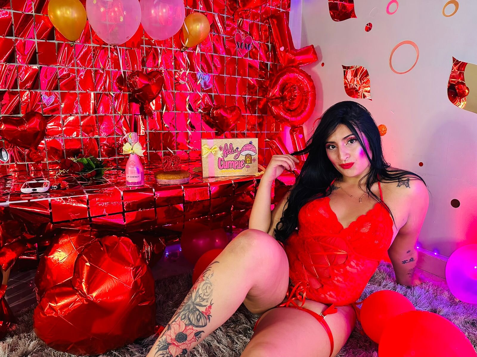 XXX Porn Photo of Nude alondra_darling 70