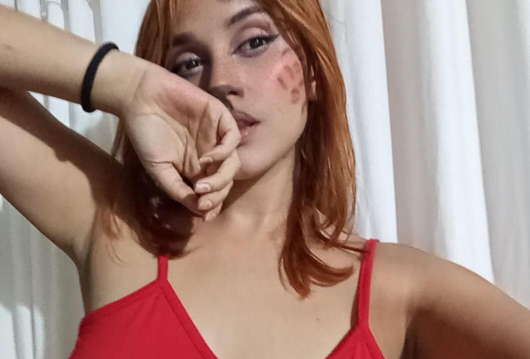 XXX Porn Photo of Nude lola_mamadas 16
