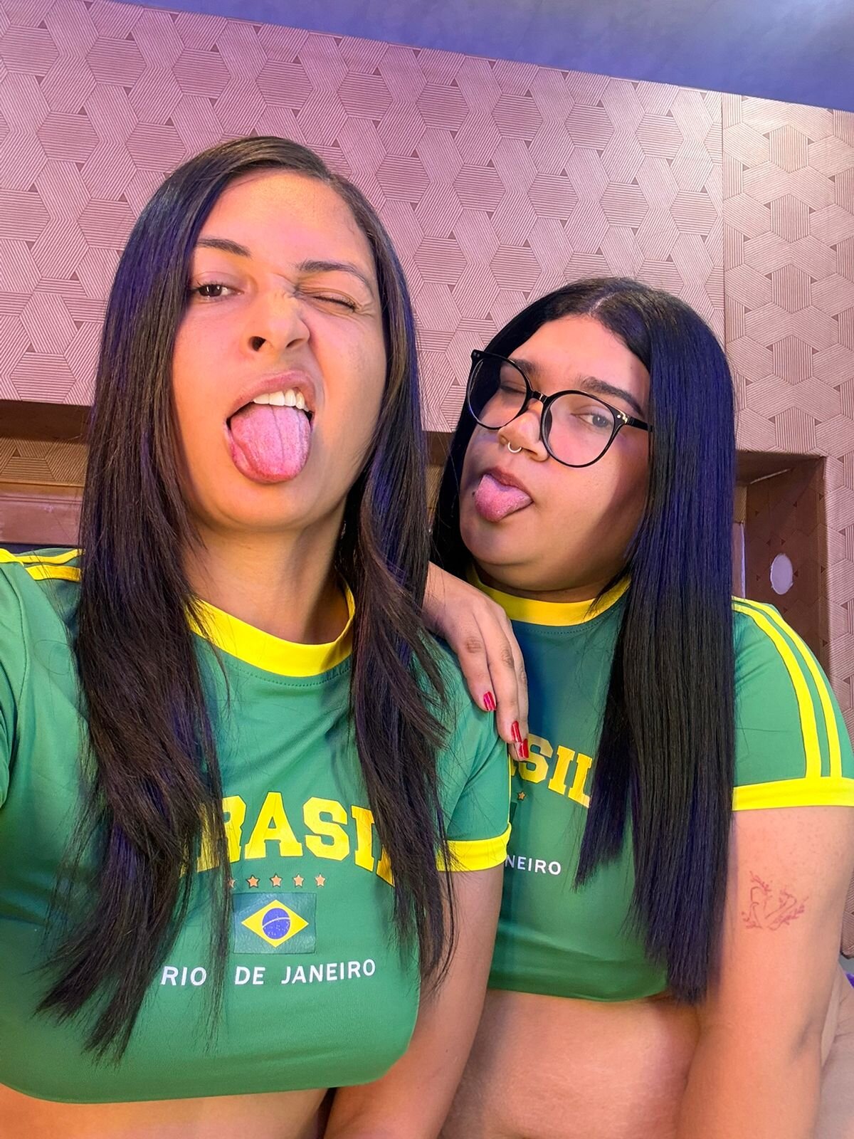 XXX Porn Photo of Nude DannaAndSofi1 10
