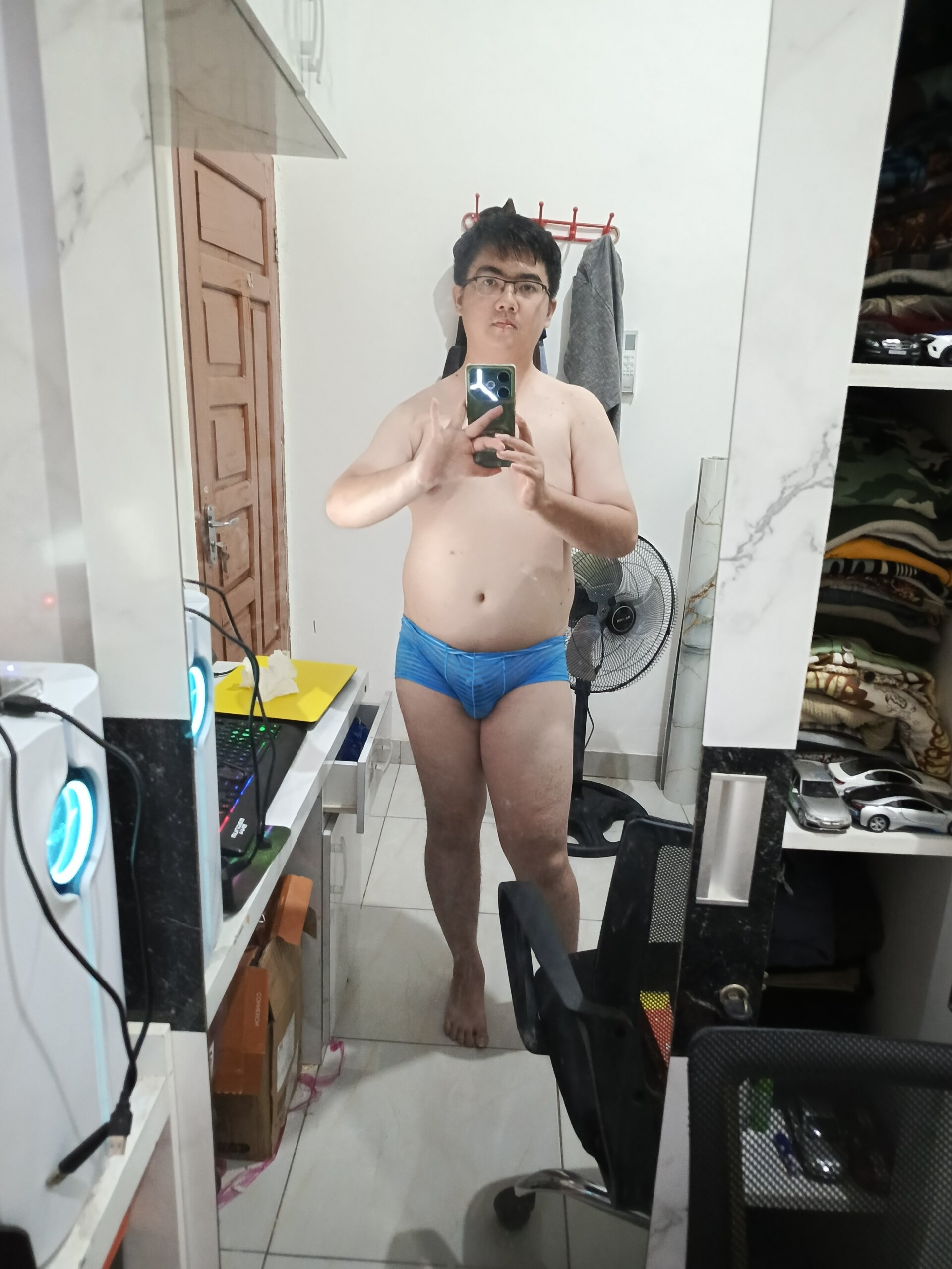 XXX Porn Photo of Nude bossunstar 1