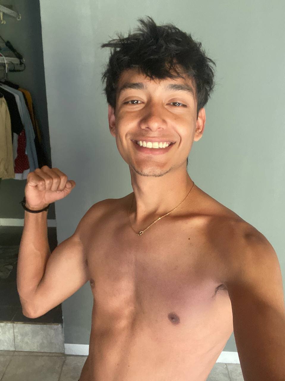 XXX Porn Photo of Nude BrownBoyLover01 5