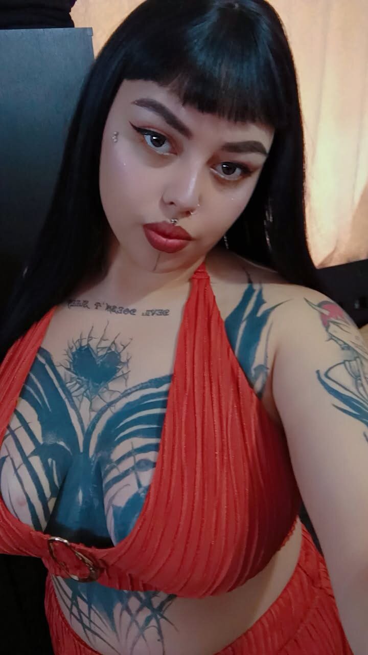 XXX Porn Photo of Nude malboro_01 34