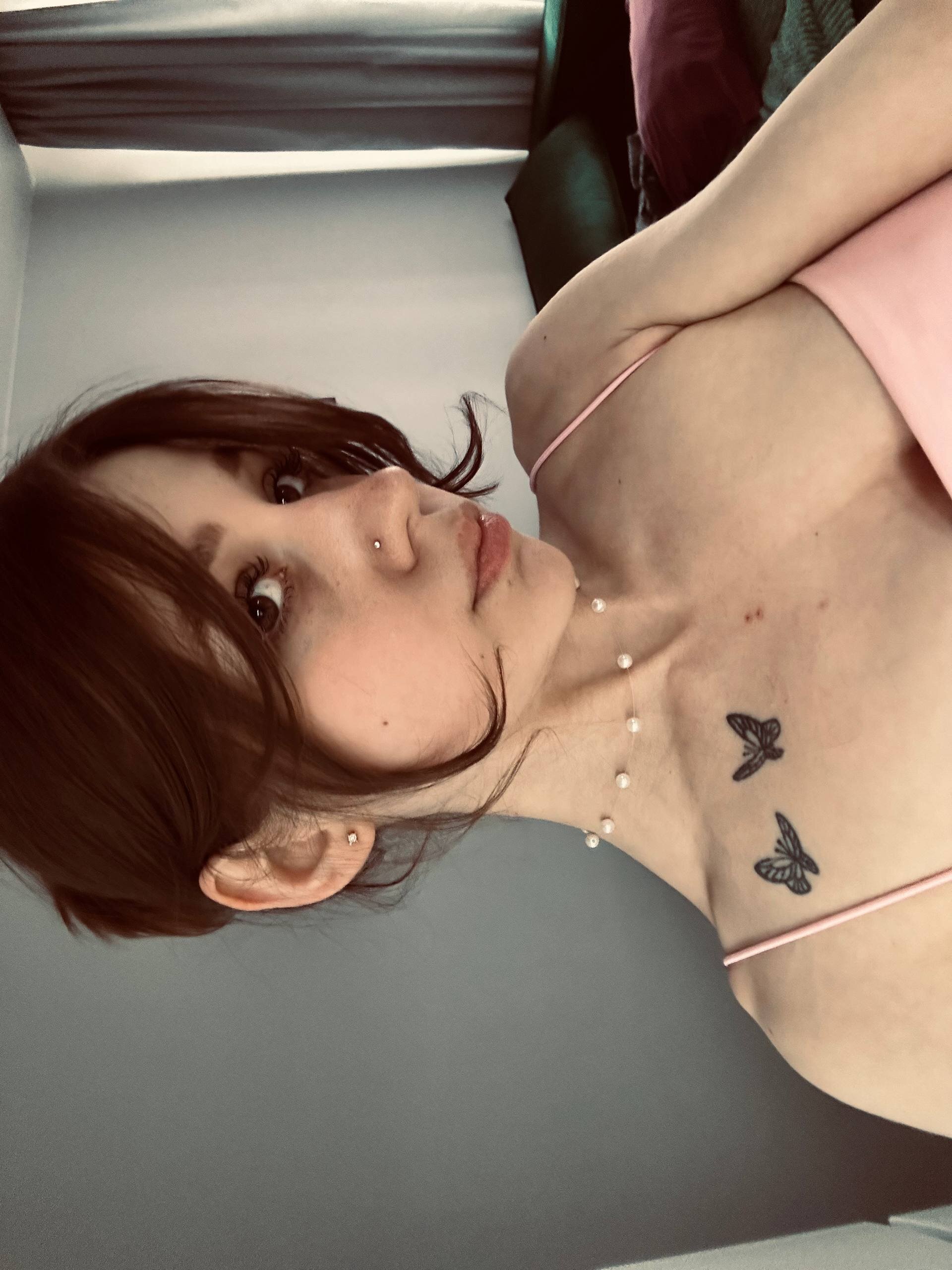XXX Porn Photo of Nude fancy_bella_ 2