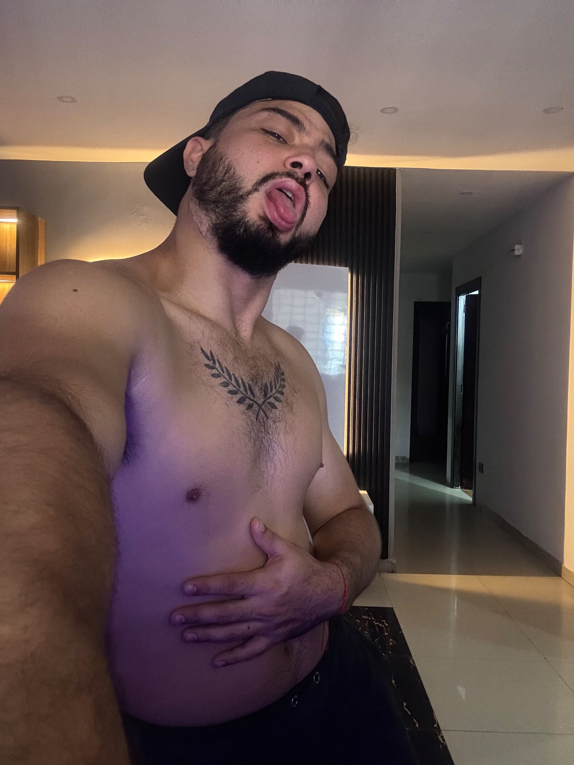 XXX Porn Photo of Nude _tony8 23