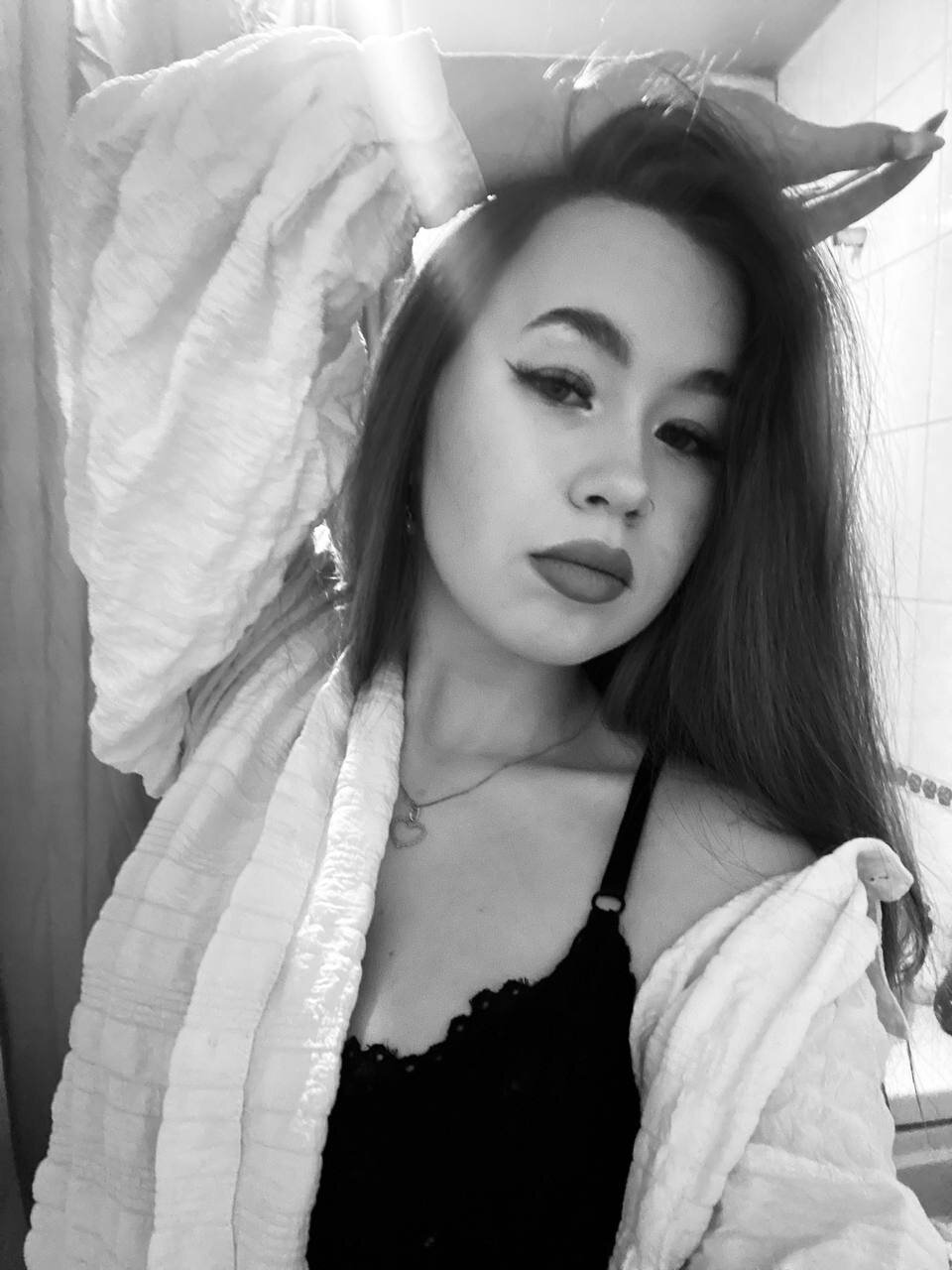 XXX Porn Photo of Nude little_ham1 8
