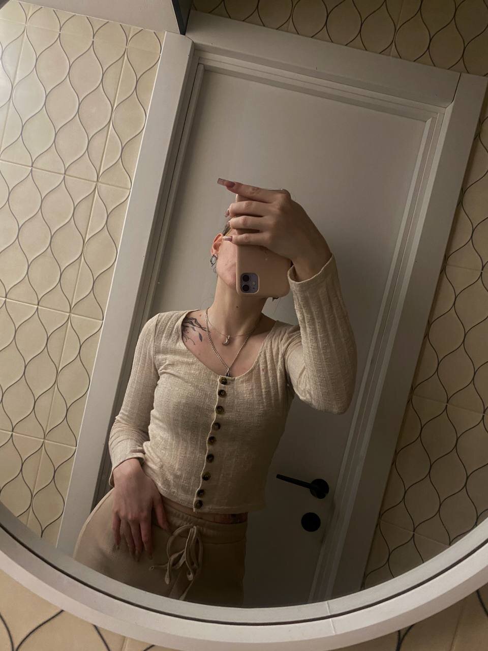 XXX Porn Photo of Nude ariel_shadow 1
