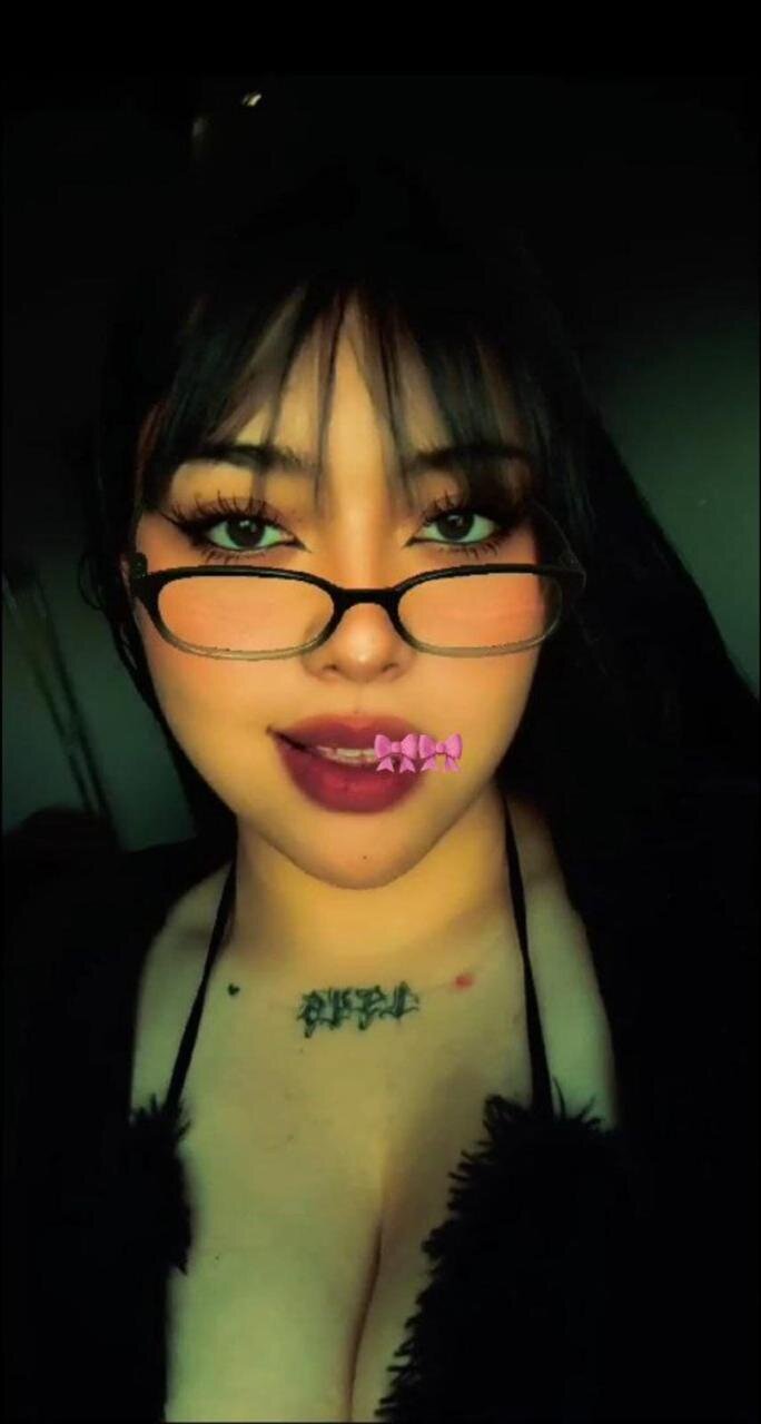 XXX Porn Photo of Nude DaniNC_Pink 1