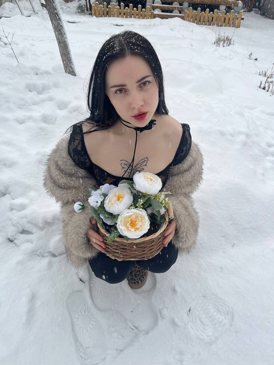 XXX Porn Photo of Nude MoonVelour 9