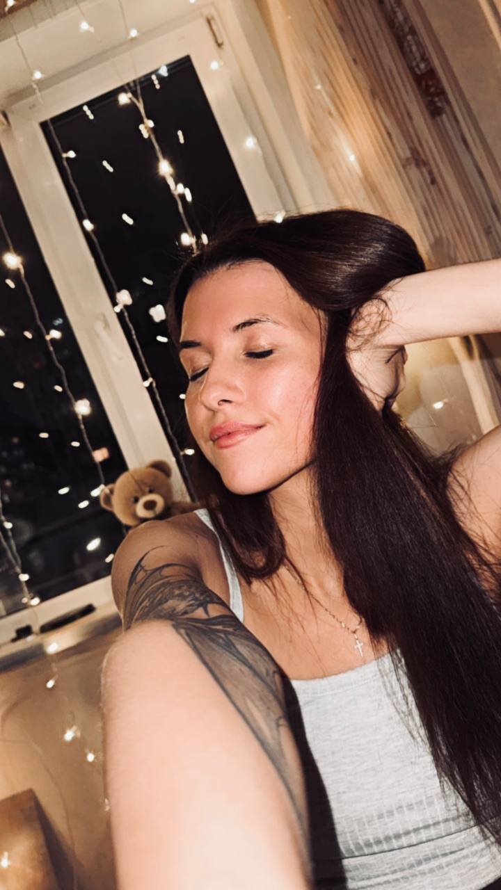 XXX Porn Photo of Nude KeeleyBaker 7