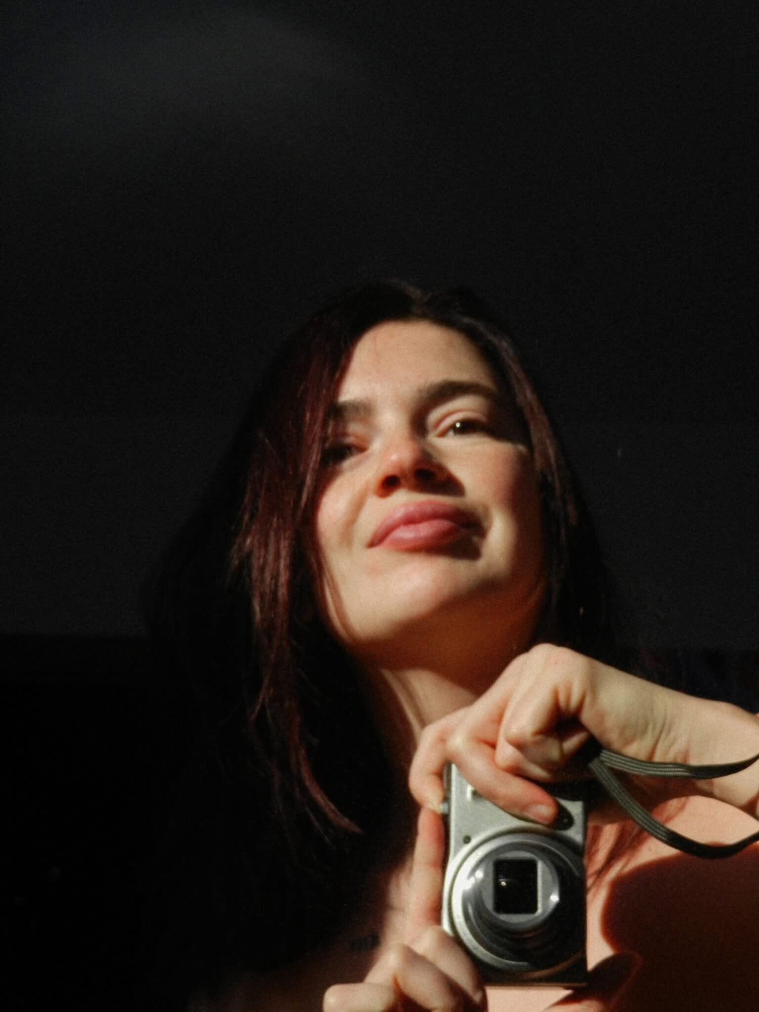 XXX Porn Photo of Nude foxy_sher22 1
