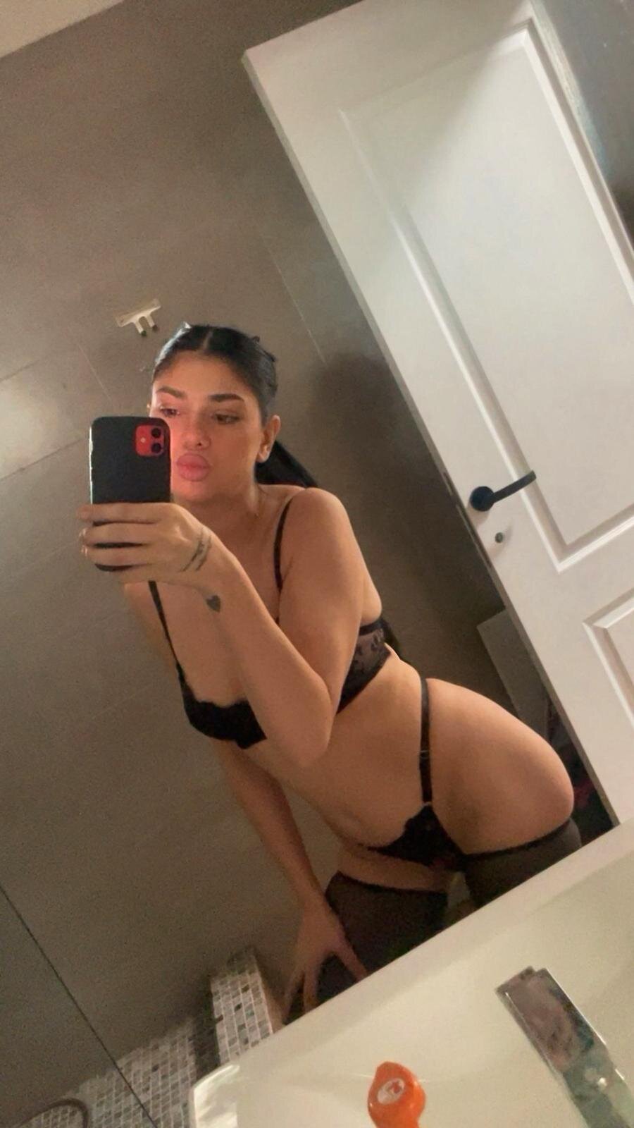 XXX Porn Photo of Nude SerennaNoir 3