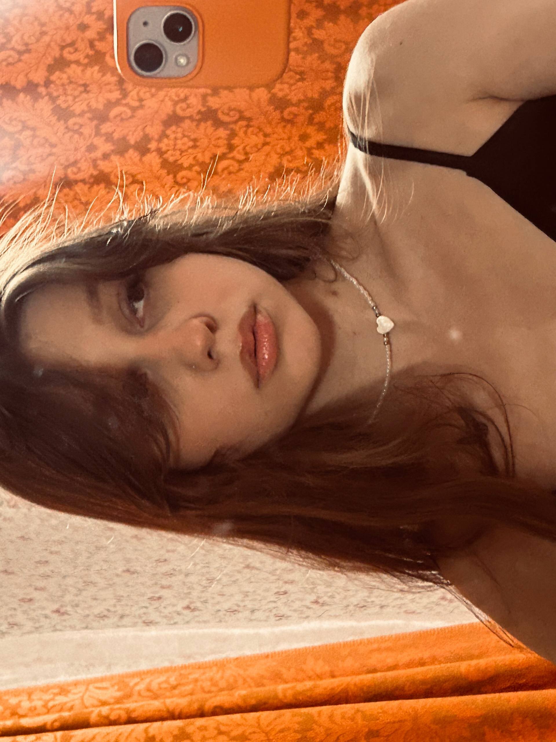 XXX Porn Photo of Nude fancy_bella_ 5