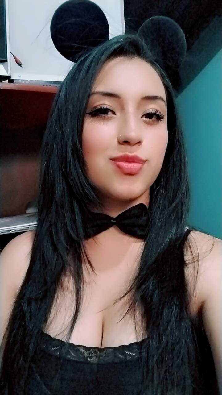 XXX Porn Photo of Nude lilu_moon2 5