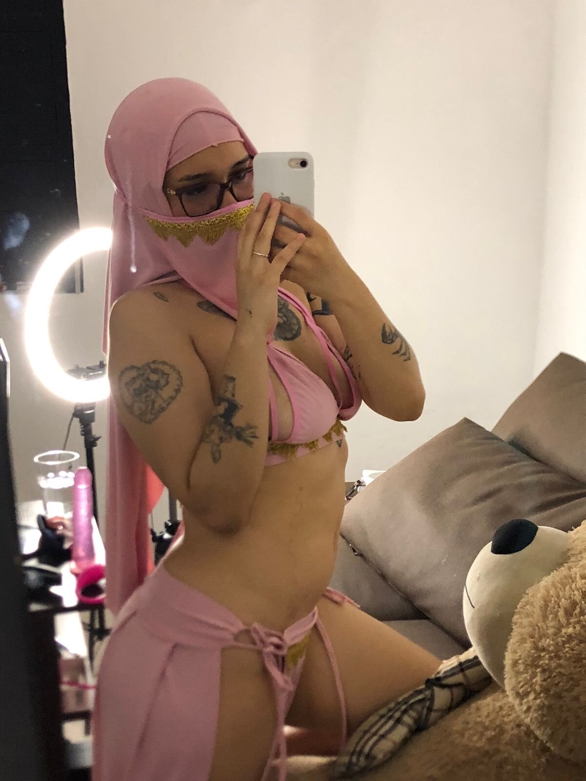 XXX Porn Photo of Nude Darele_ 15