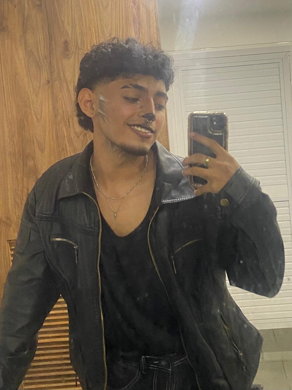 XXX Porn Photo of Nude Ian_Hunter 6