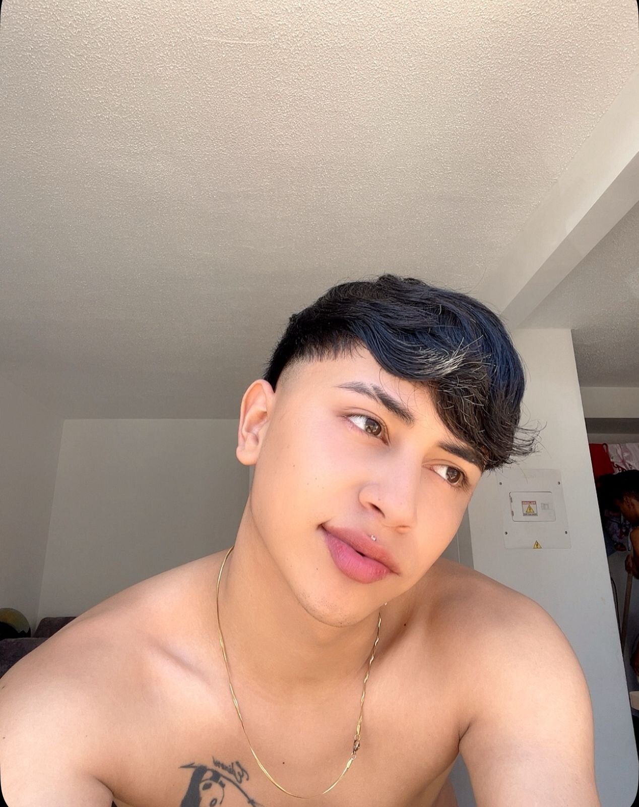 XXX Porn Photo of Nude Tyler_os 5