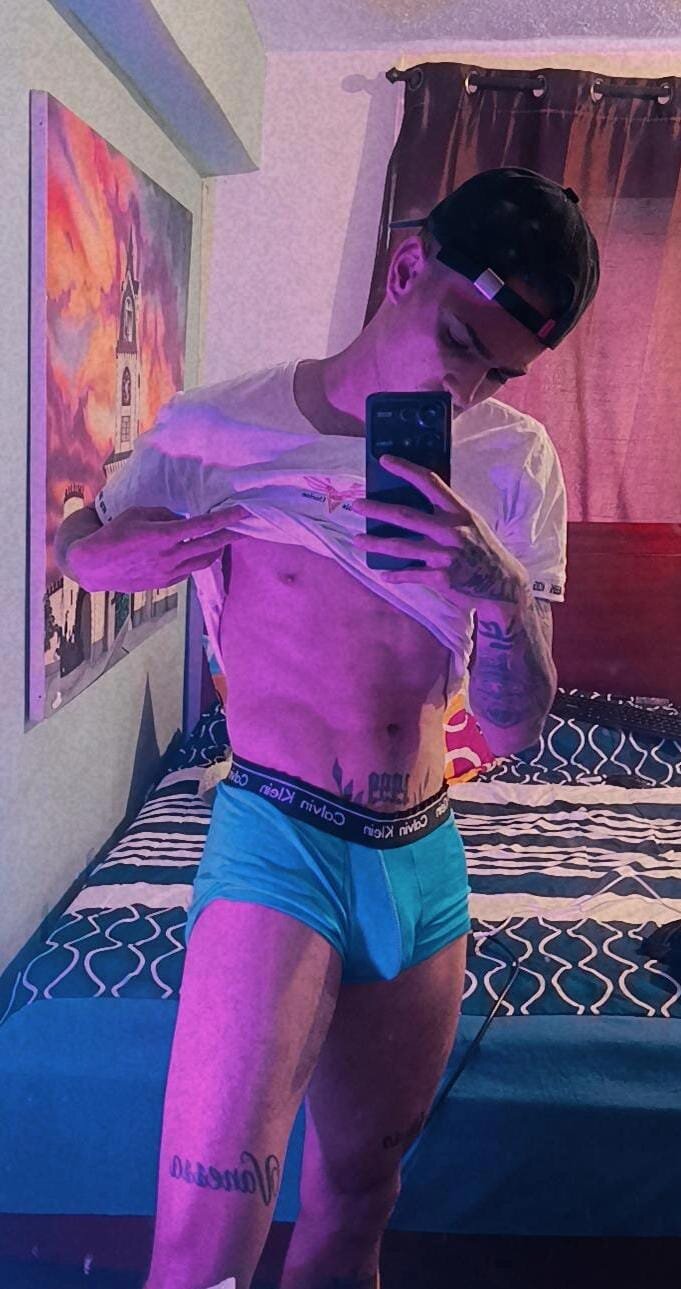 XXX Porn Photo of Nude Jeffstyle18 10
