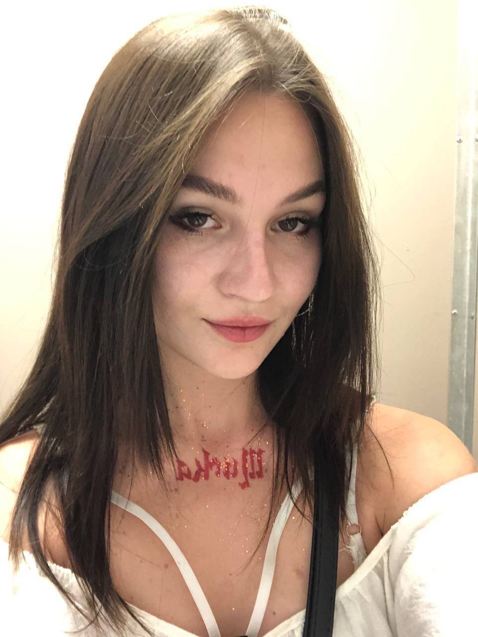 XXX Porn Photo of Nude Kris_vibe 4