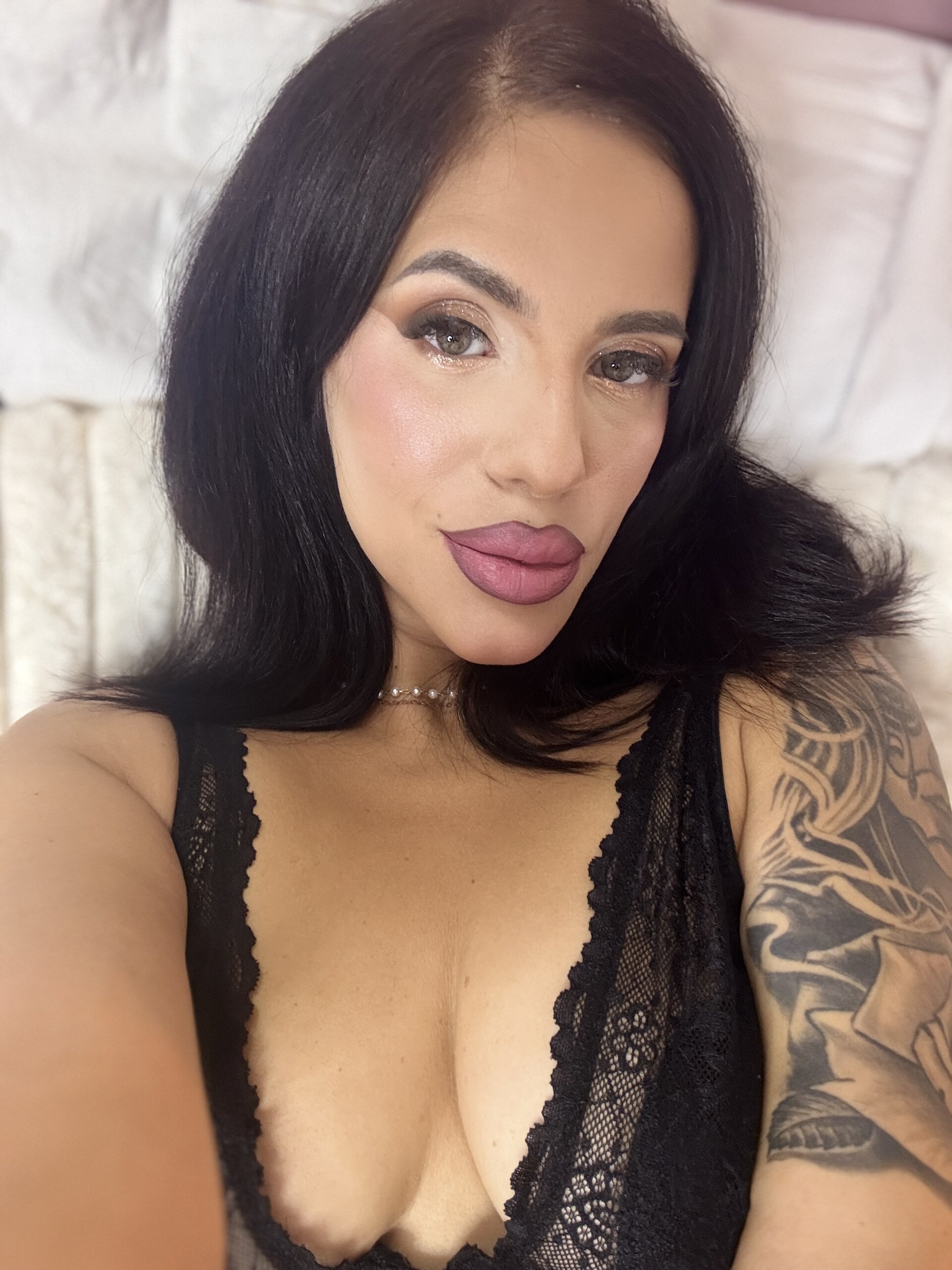 XXX Porn Photo of Nude LuxxuryAnne 1