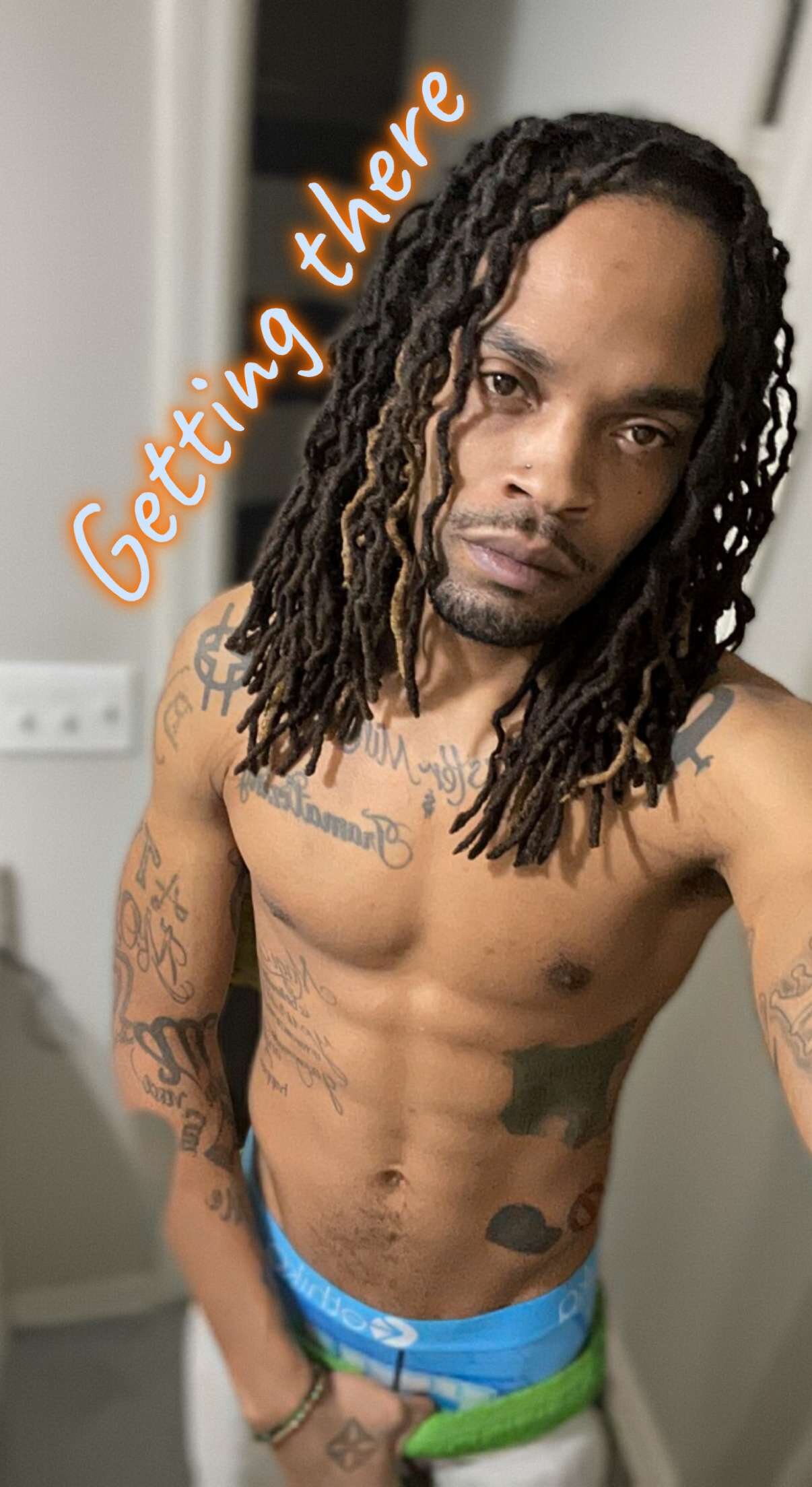 XXX Porn Photo of Nude 2HandsLong 2