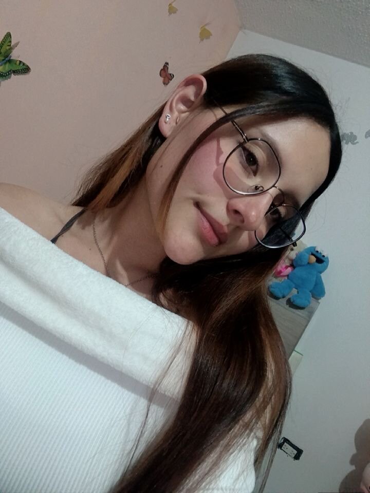 XXX Porn Photo of Nude Milaa_bloom 1