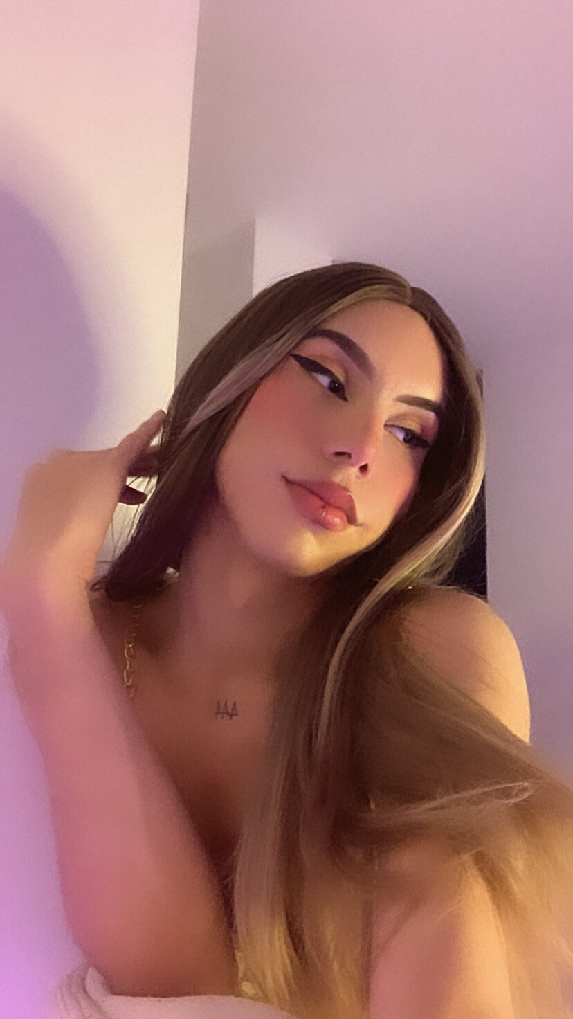 XXX Porn Photo of Nude PrettiestKathoey 19