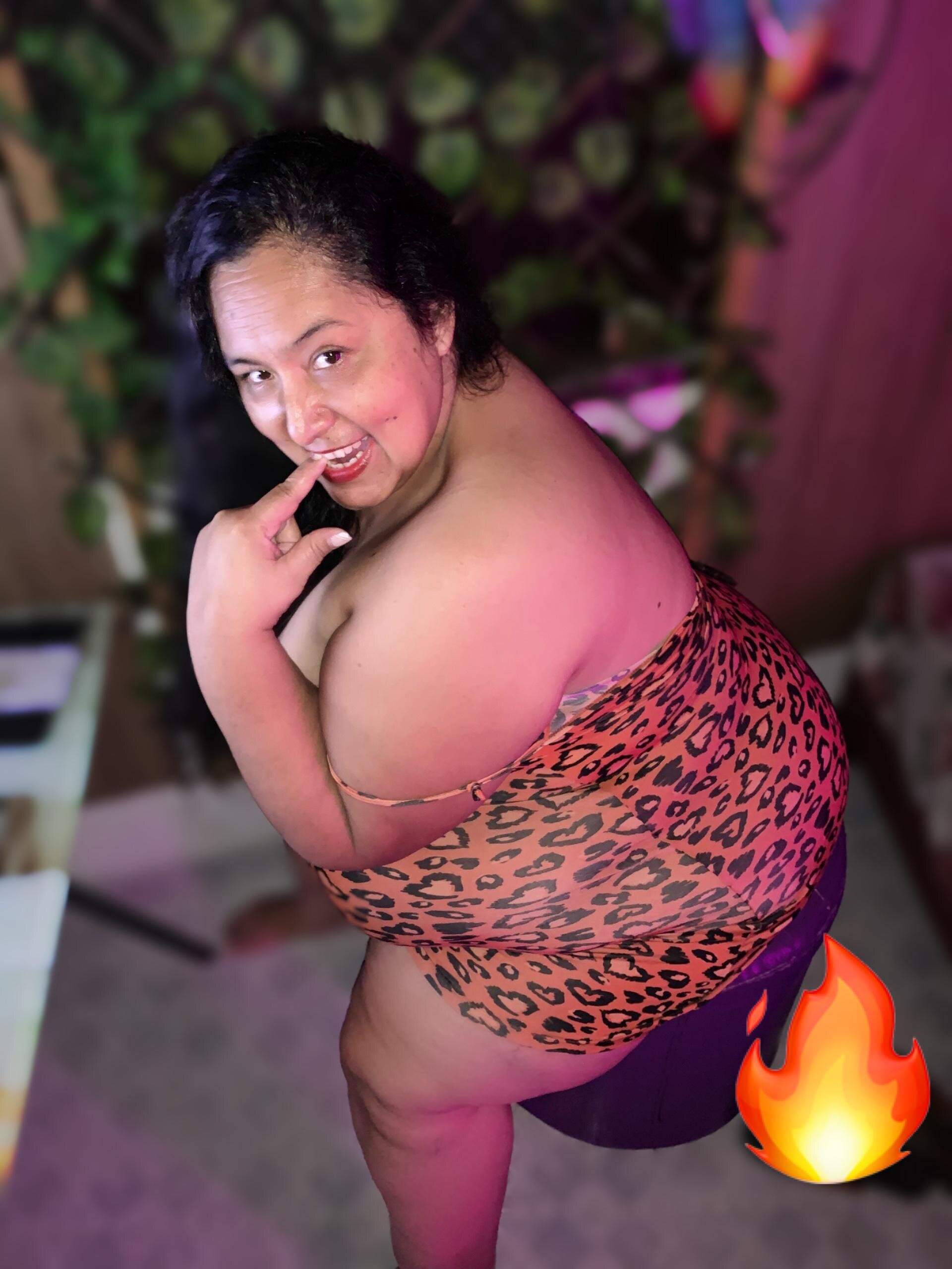XXX Porn Photo of Nude TistMature 109