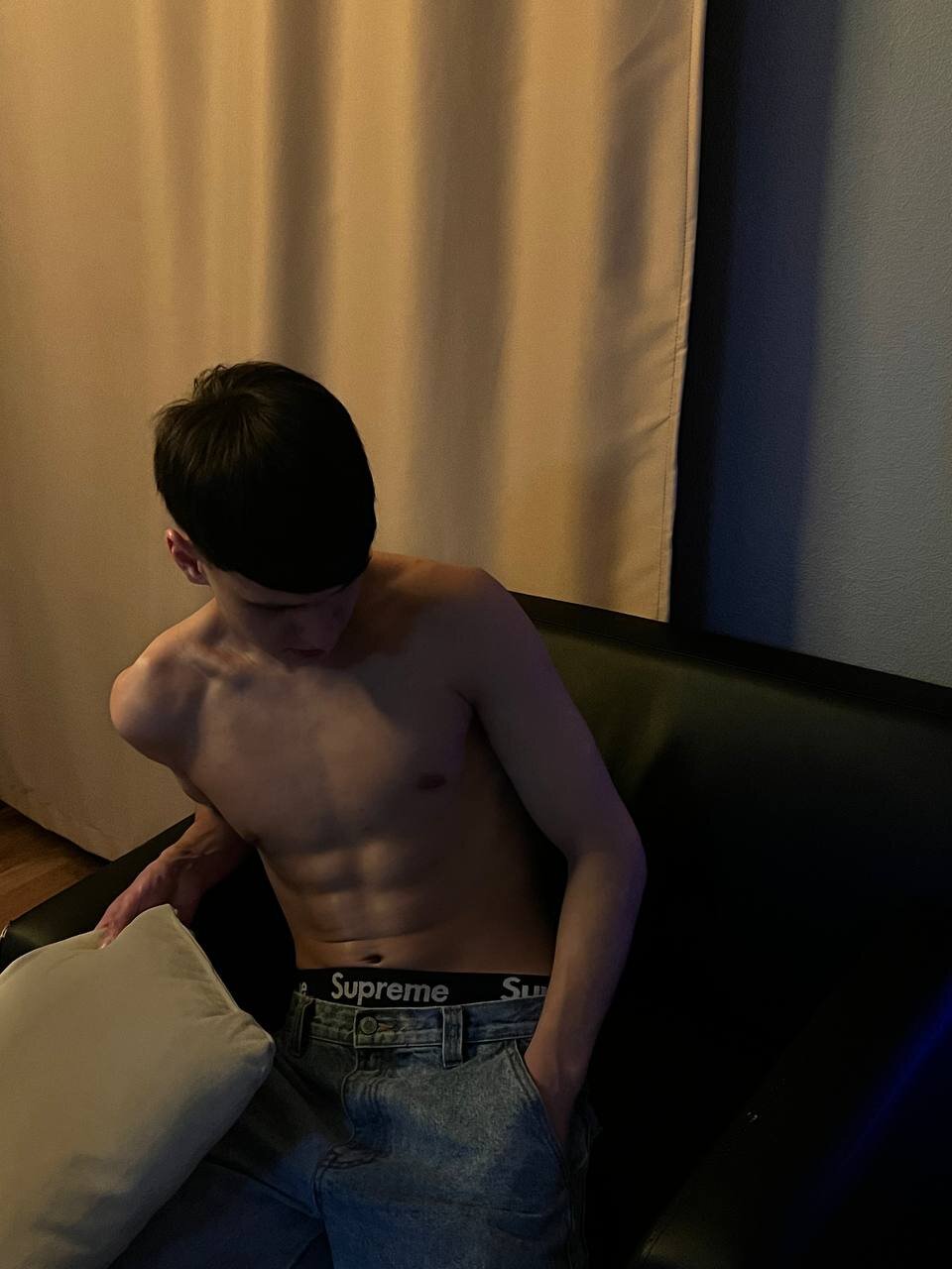 XXX Porn Photo of Nude _jamesgray_ 2