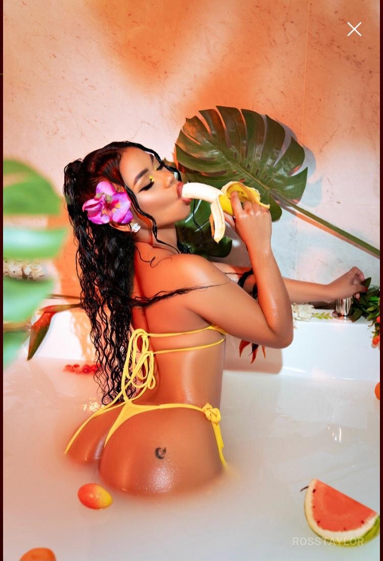 XXX Porn Photo of Nude rossie_taylor 2