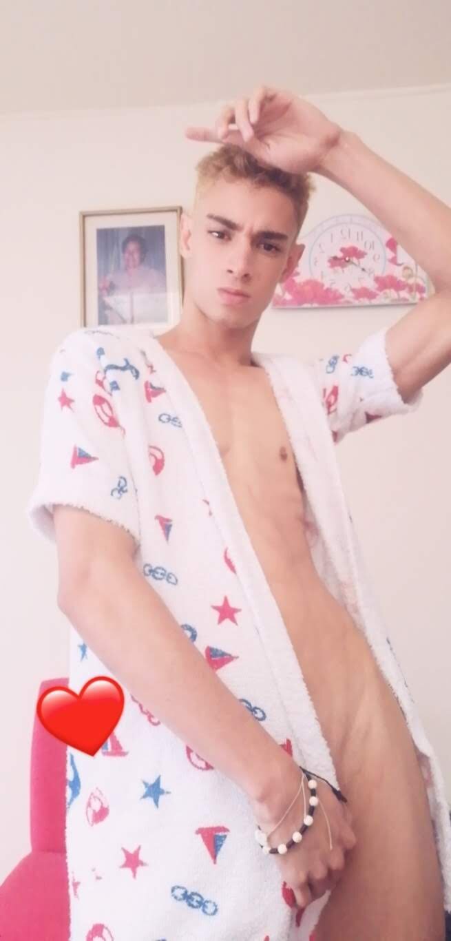 XXX Porn Photo of Nude thomson_maxxi 10