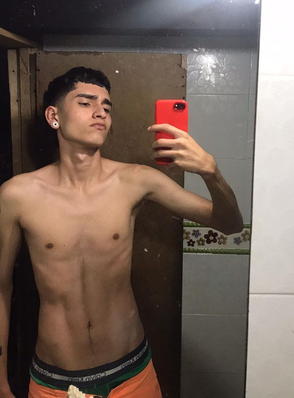 XXX Porn Photo of Nude Ethan_Boy_ 8