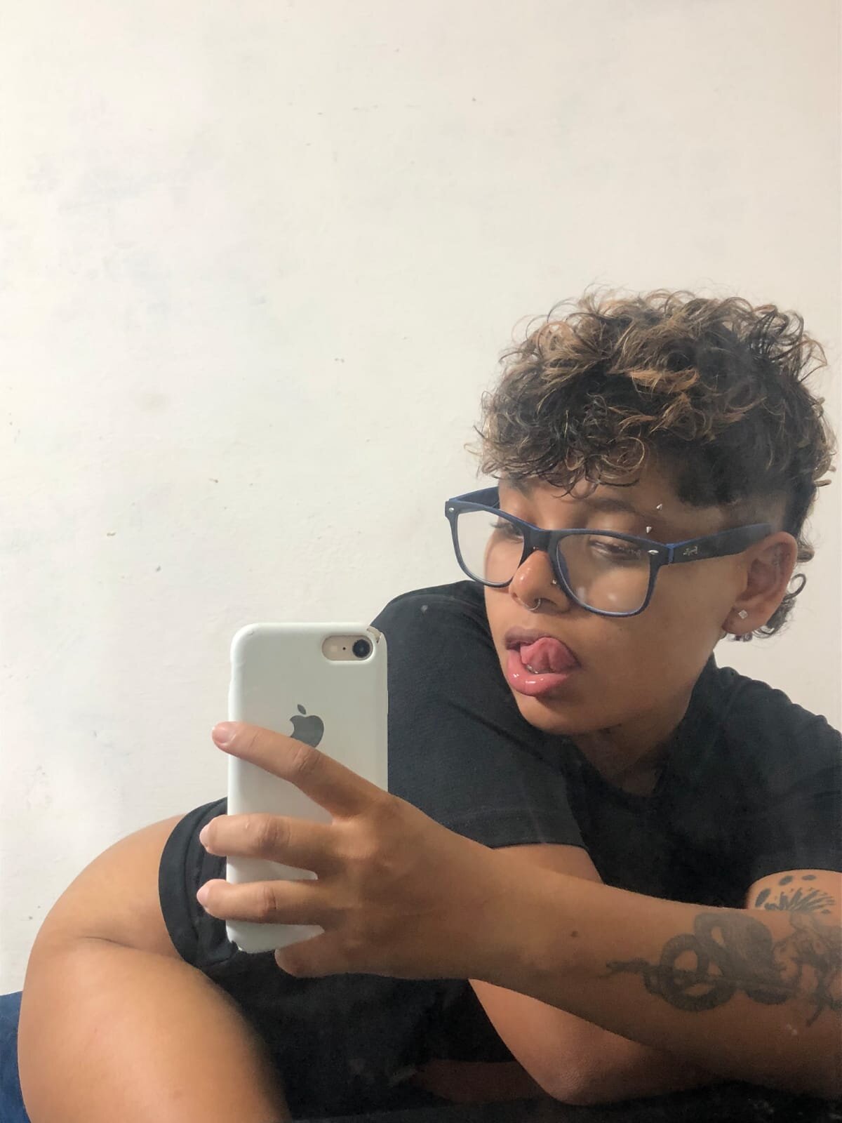 XXX Porn Photo of Nude scarletfox__3 3