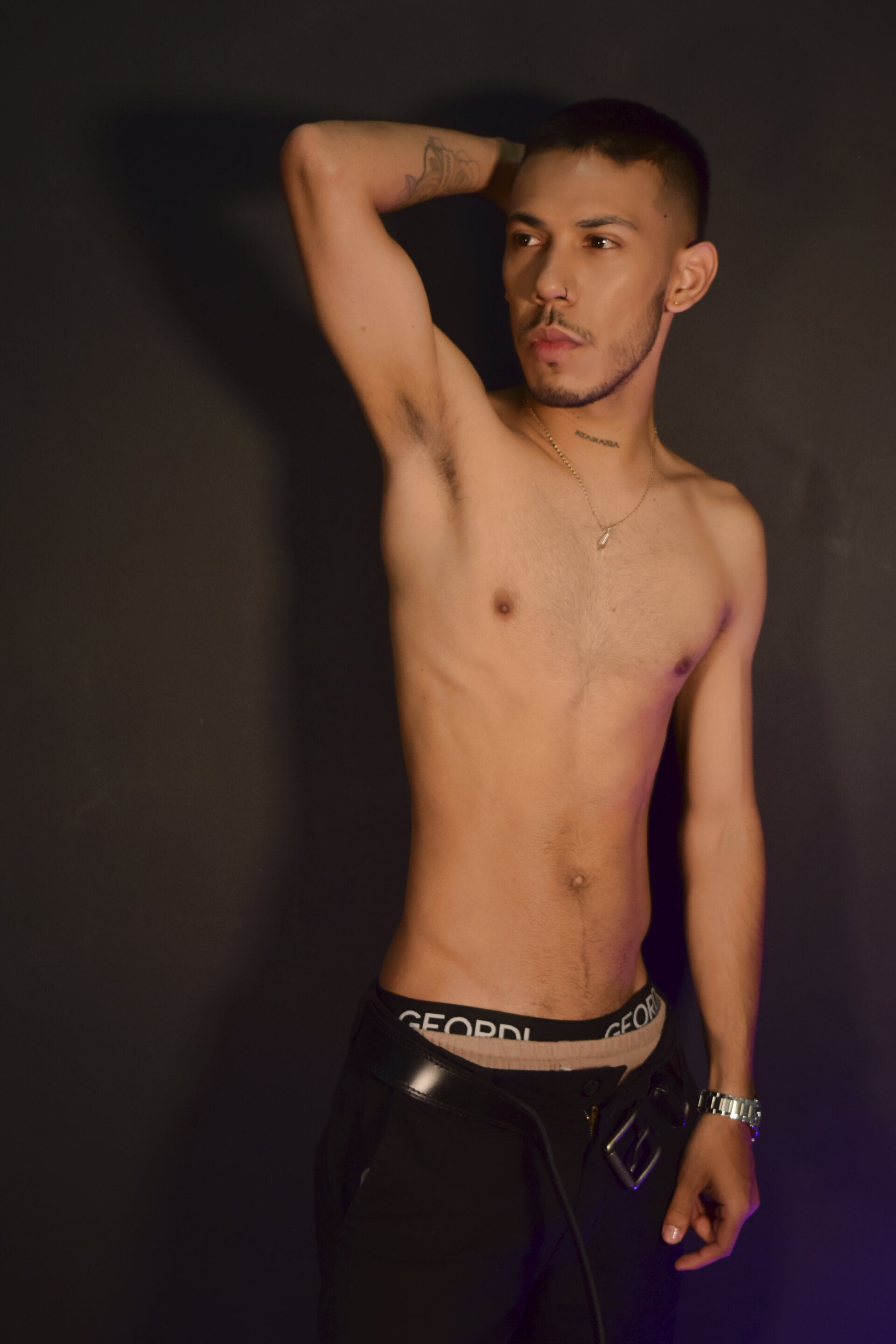 XXX Porn Photo of Nude Aronxxs 28