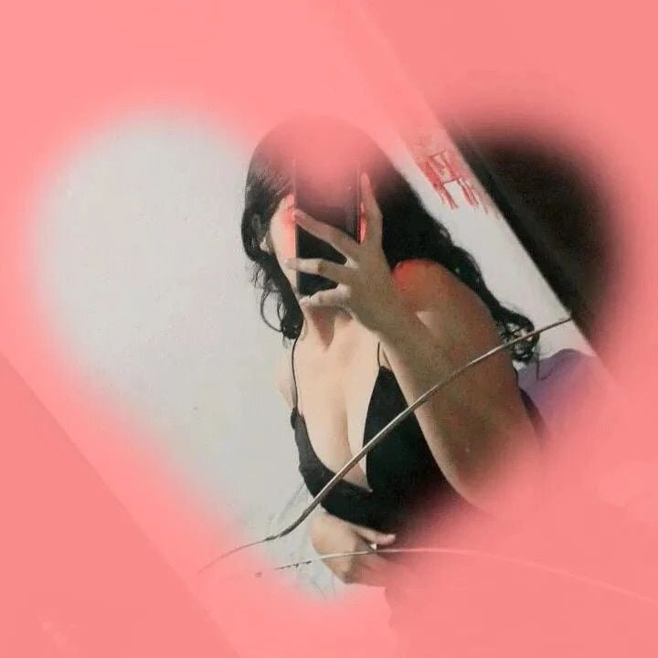 XXX Porn Photo of Nude Kanika_Sharma_ 2