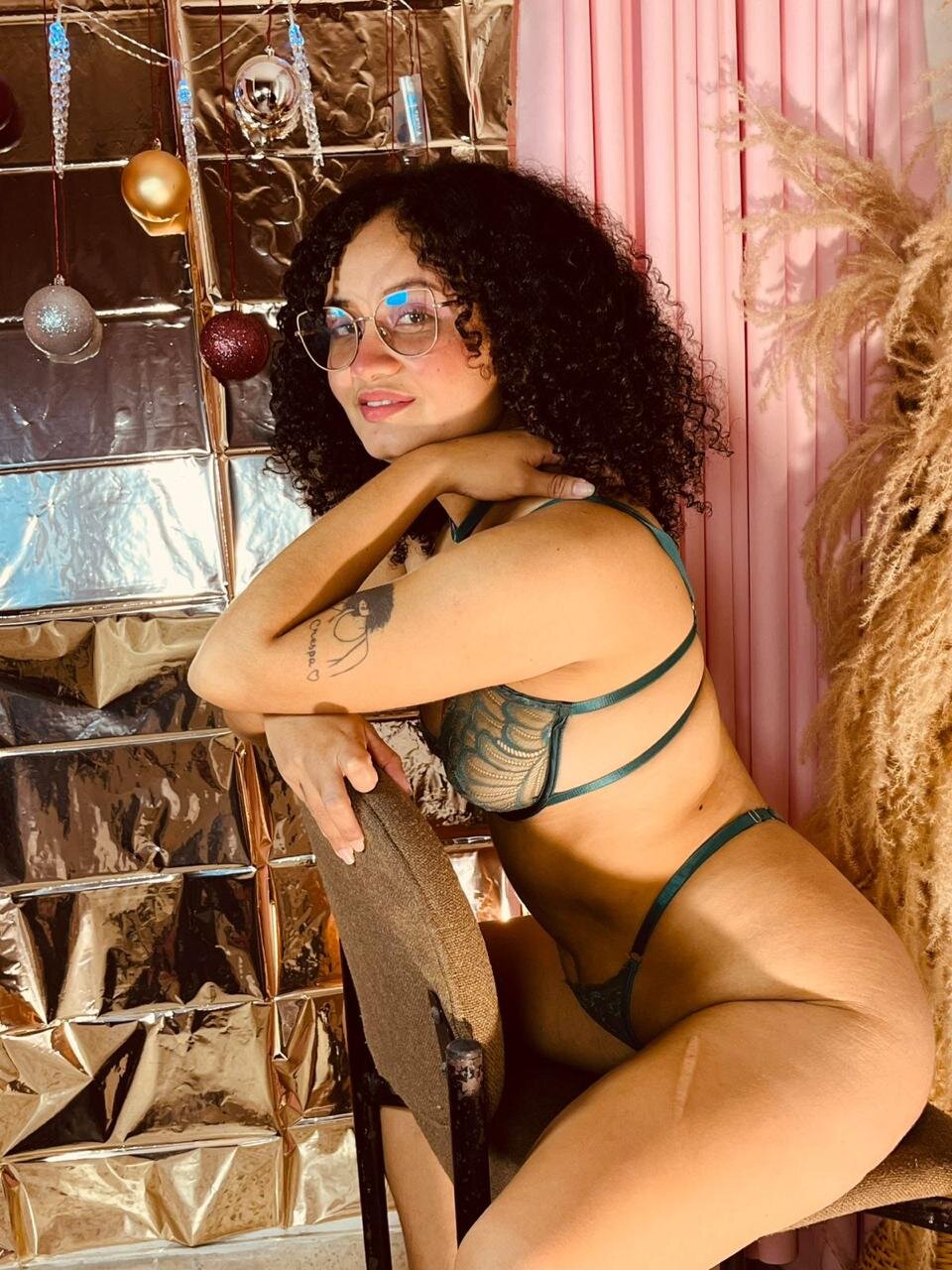 XXX Porn Photo of Nude Moonie_star 5