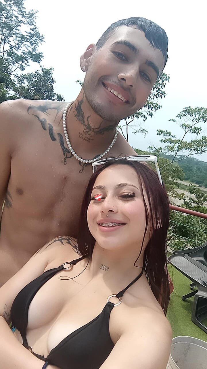 XXX Porn Photo of Nude love_birds_69 2