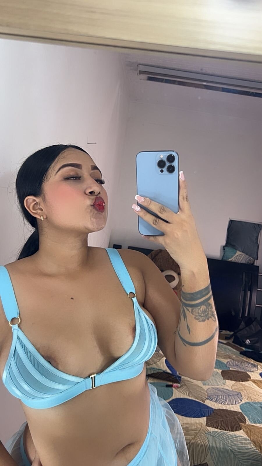 XXX Porn Photo of Nude Layla__Zhara 1