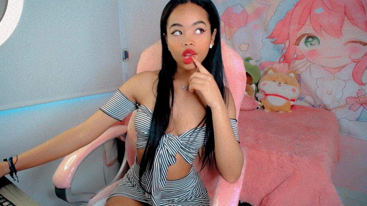 XXX Porn Photo of Nude Mia_damm 11