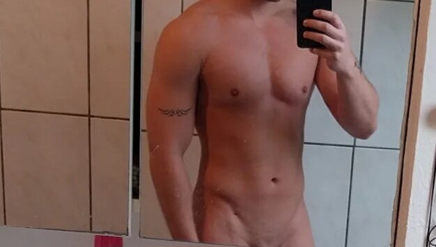 XXX Porn Photo of Nude Gayfungay97 5