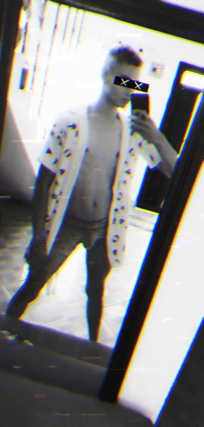 XXX Porn Photo of Nude thomson_maxxi 11