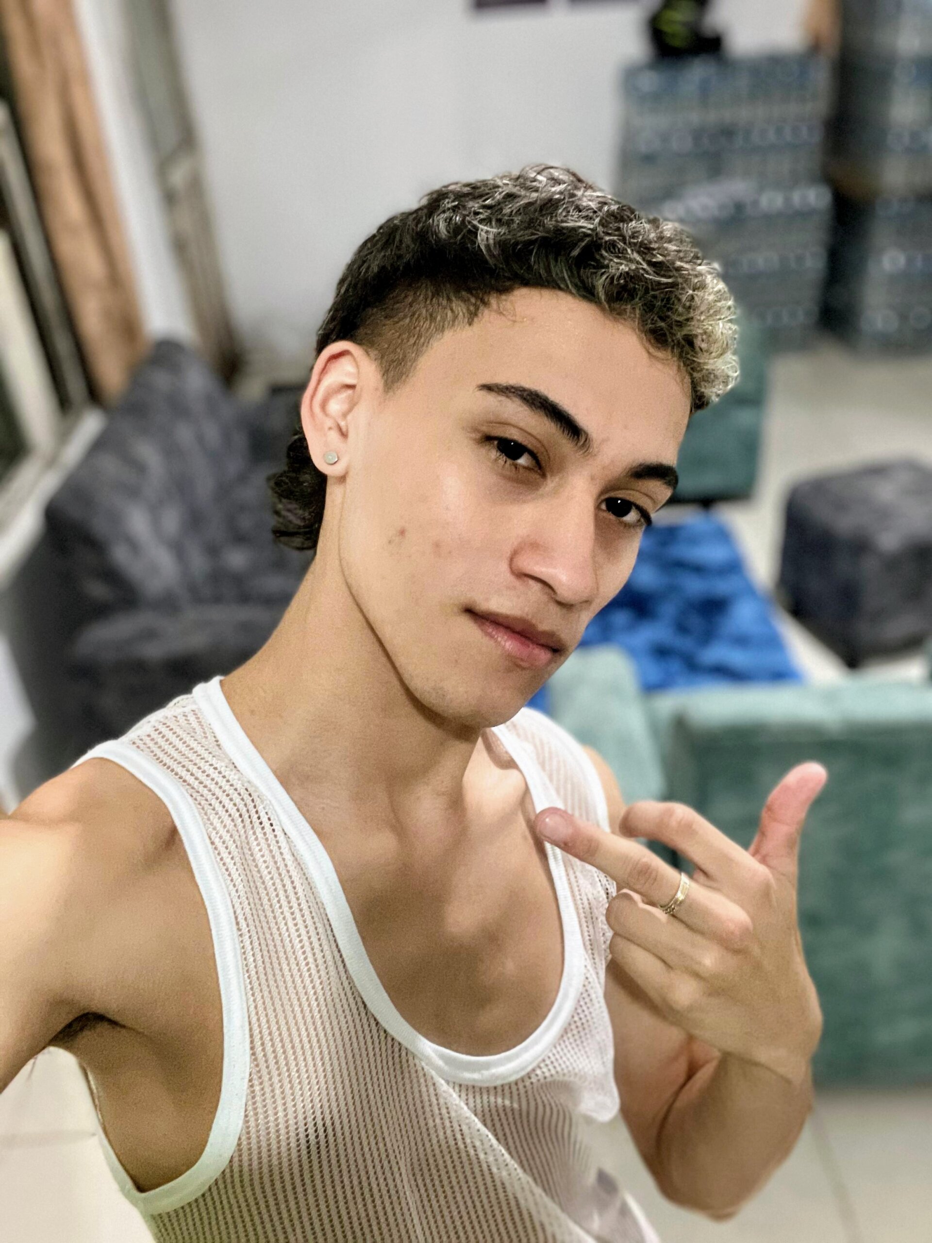 XXX Porn Photo of Nude yulian_vasquez 15