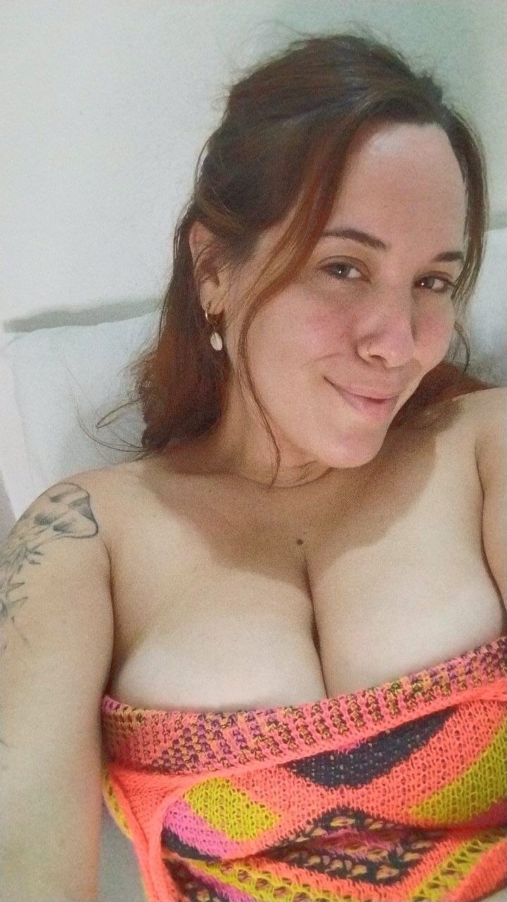 XXX Porn Photo of Nude memi_fantasy 3