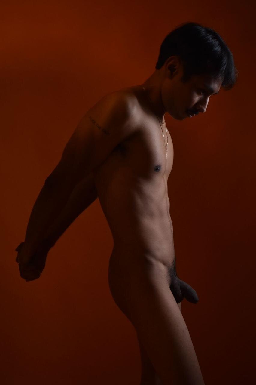 XXX Porn Photo of Nude miguelgomher 5
