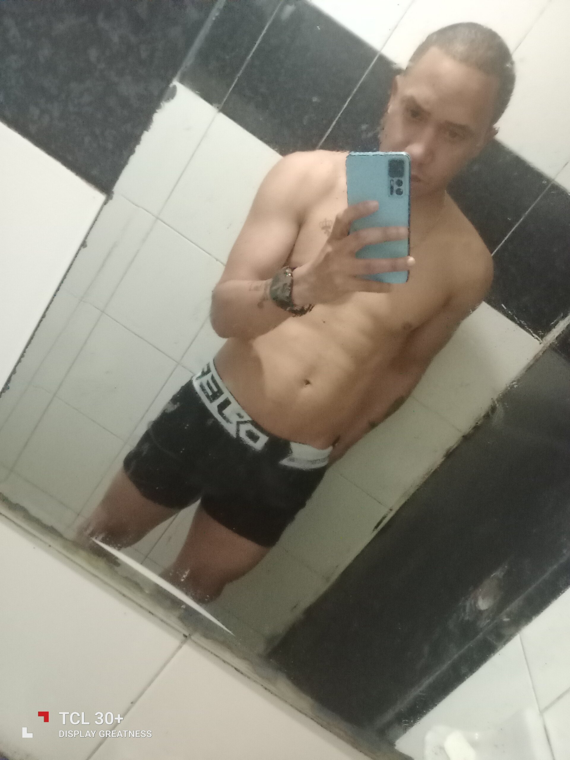 XXX Porn Photo of Nude BatsAphid 3