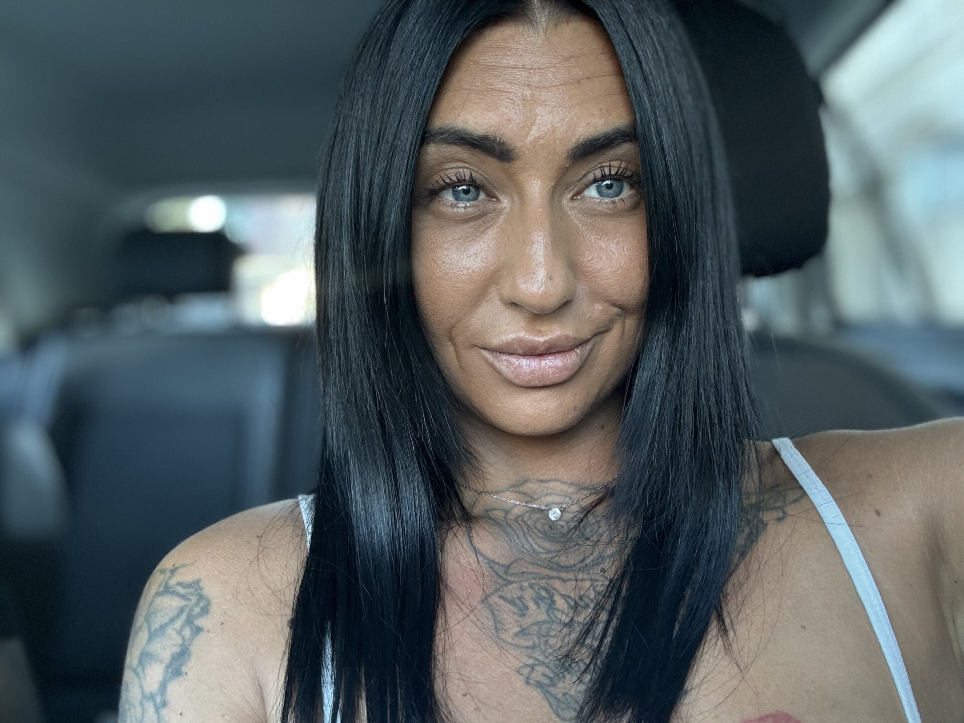 XXX Porn Photo of Nude IntiMia 1