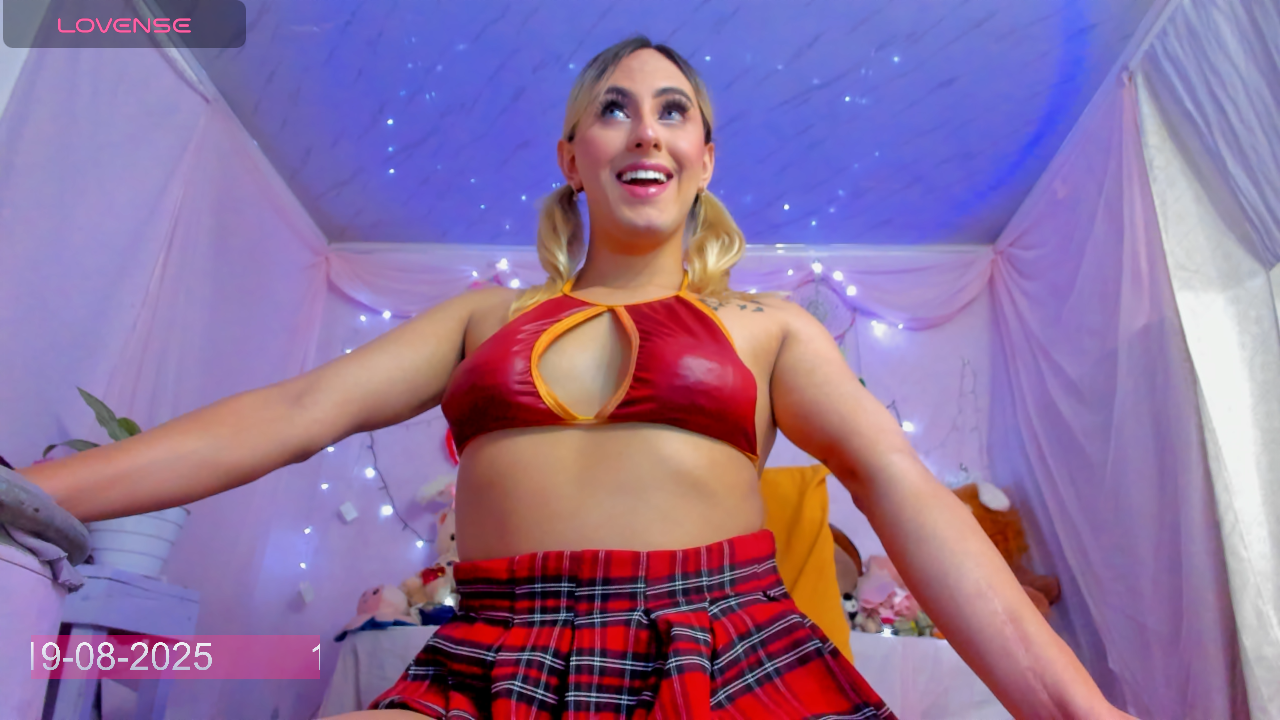 XXX Porn Photo of Nude LadenRousseTs 23