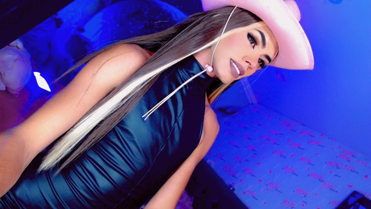XXX Porn Photo of Nude Amira_Basma 5